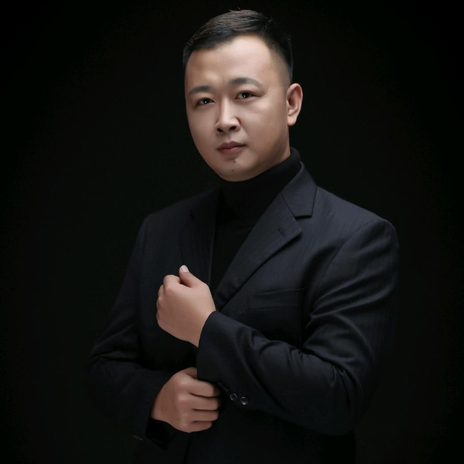 一栋（户外唱歌）