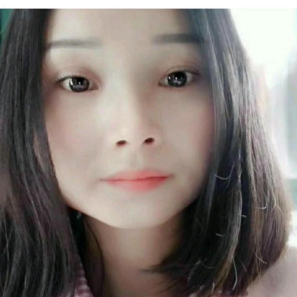 因为有你✧٩ωو✧。。。