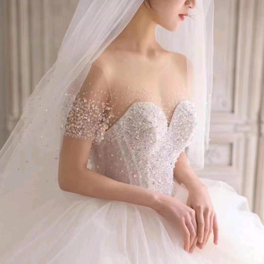 辉县兰斐婚纱高级定制馆