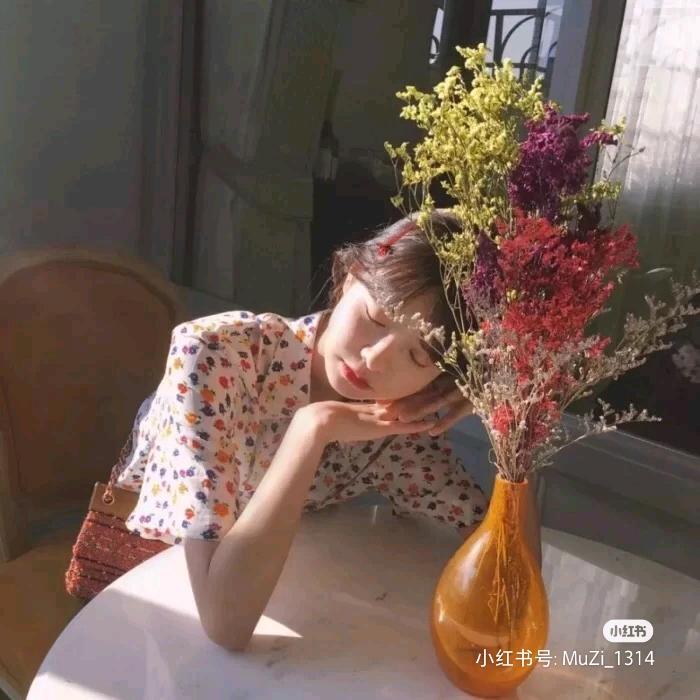 肥咩咩的大兔子Ծ ̮ Ծ