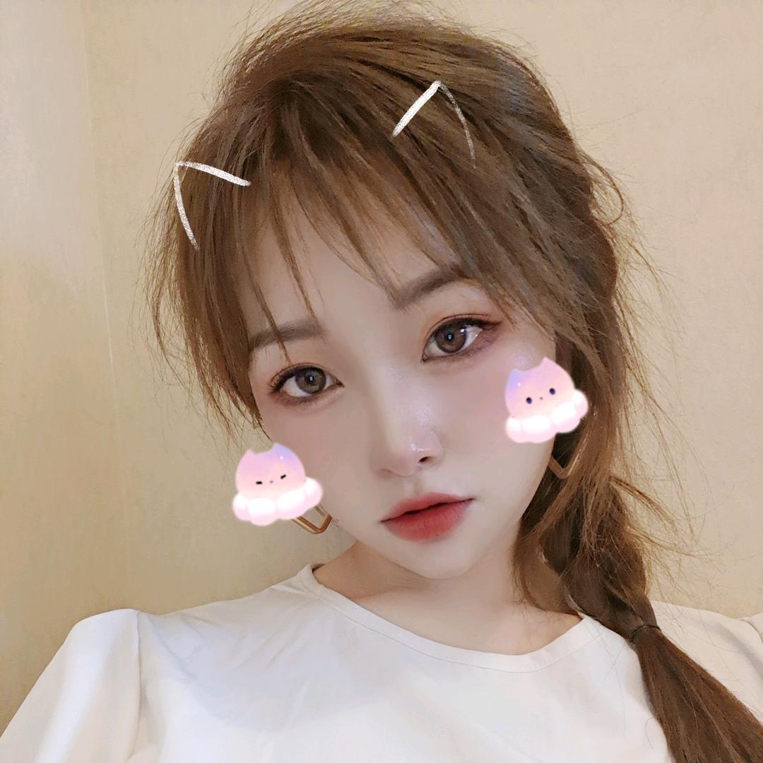 郭郭化妆师佳妮