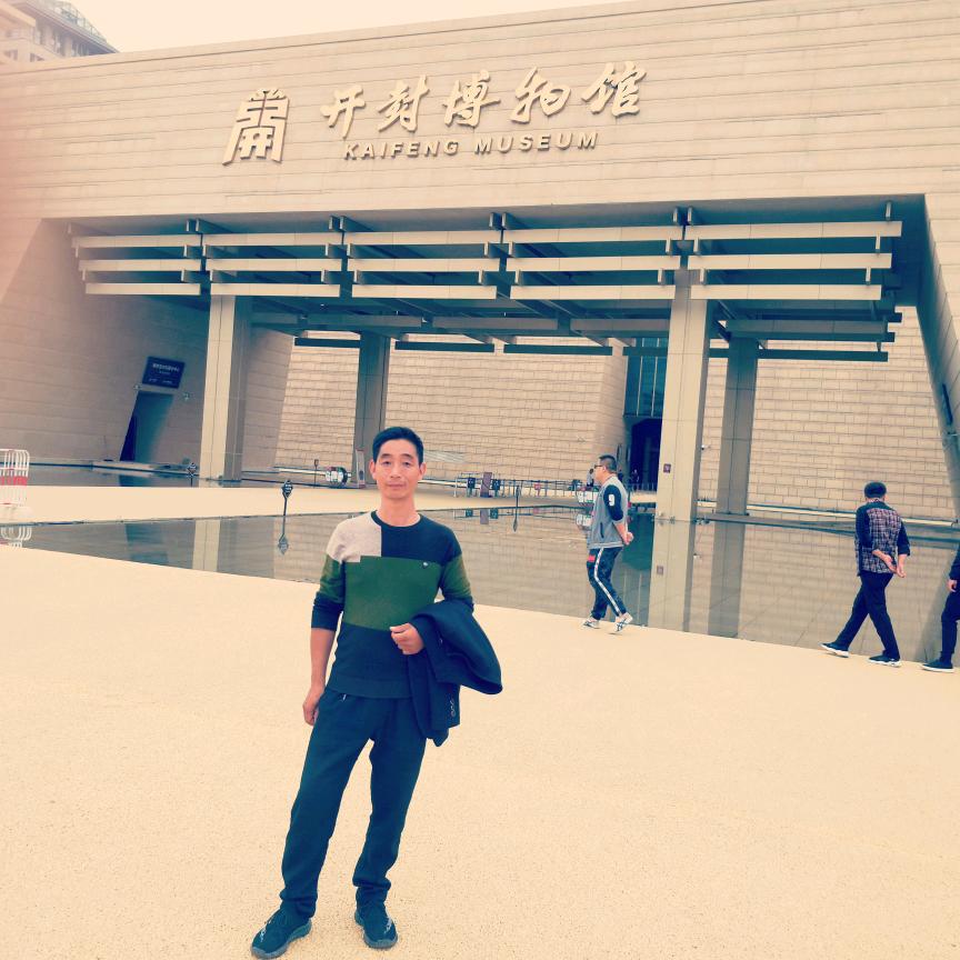 中山路兰大烧饼加鸡腿夹菜店