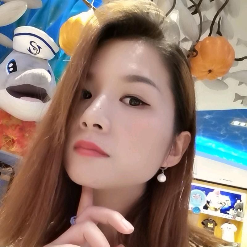 王玲 镜海宴星光餐厅