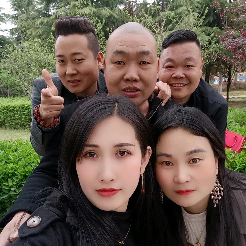 幸福老张！
