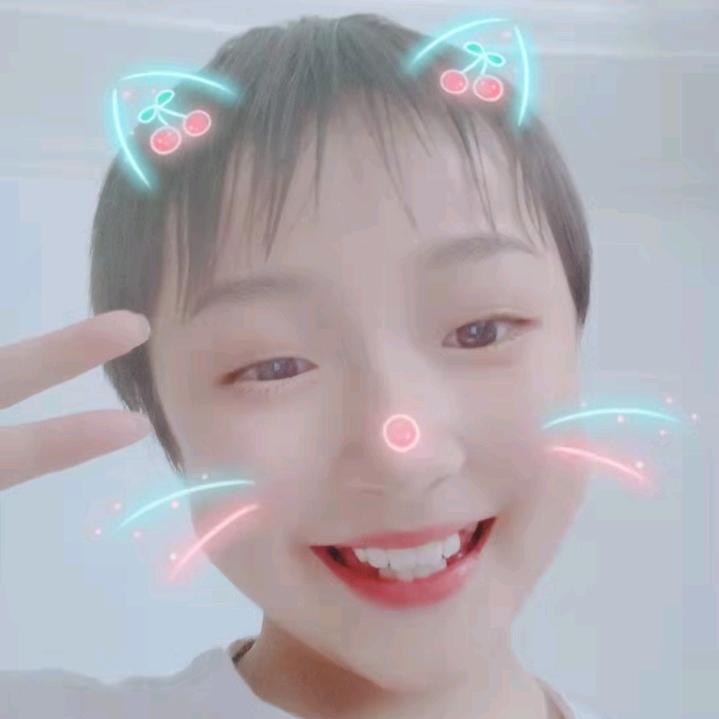 李诗娴
