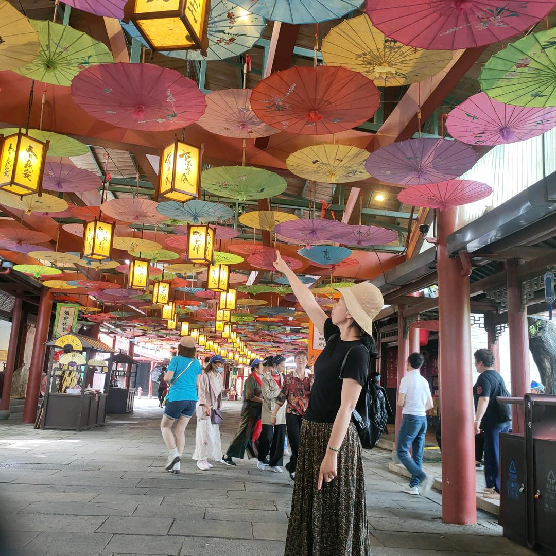 美好的一天从早晨开始🌹🌹🌹