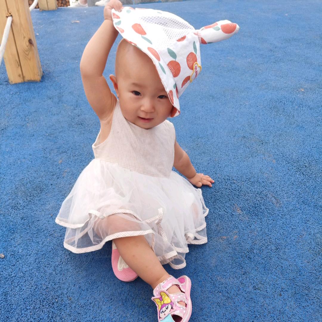 张若妍
