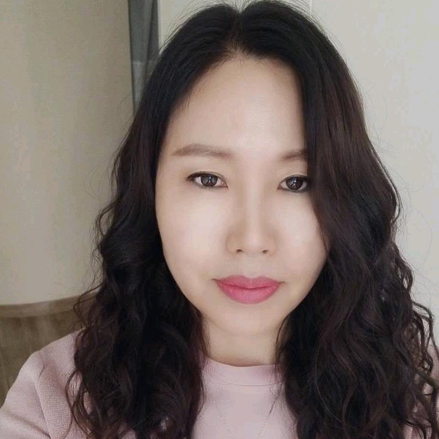 洮南市丽滢美容院