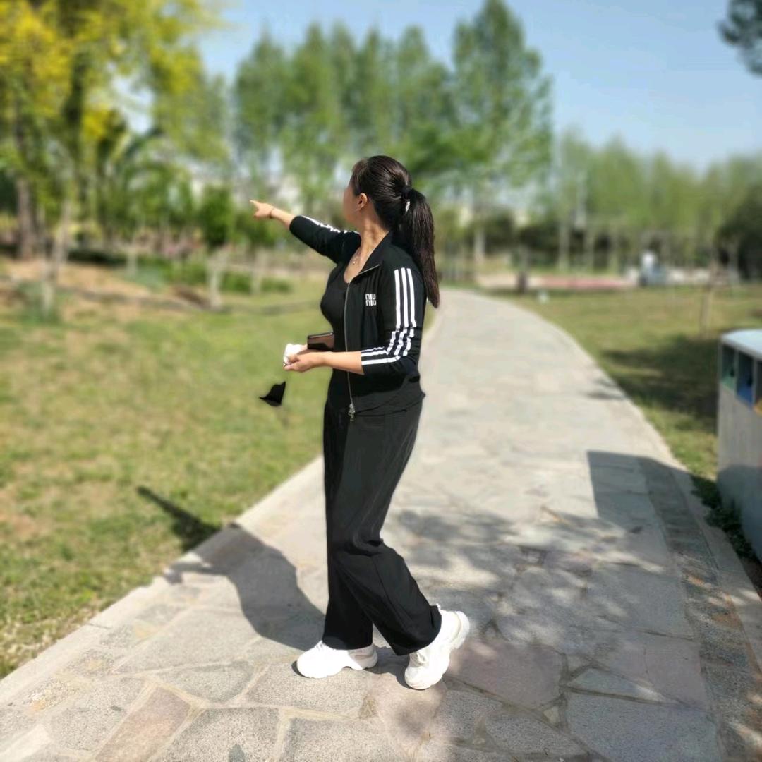 ʚ幸运满格๑ຼ๑❤️晓晓姐妹团