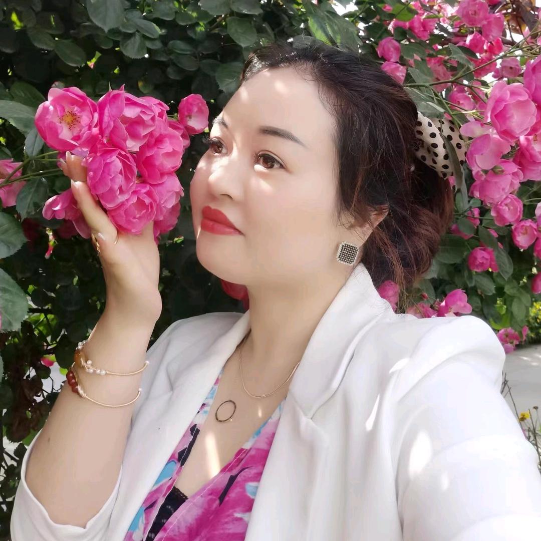 小万川渝王二手物资都江堰店