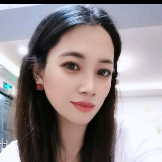 杨家大小姐。😜😜