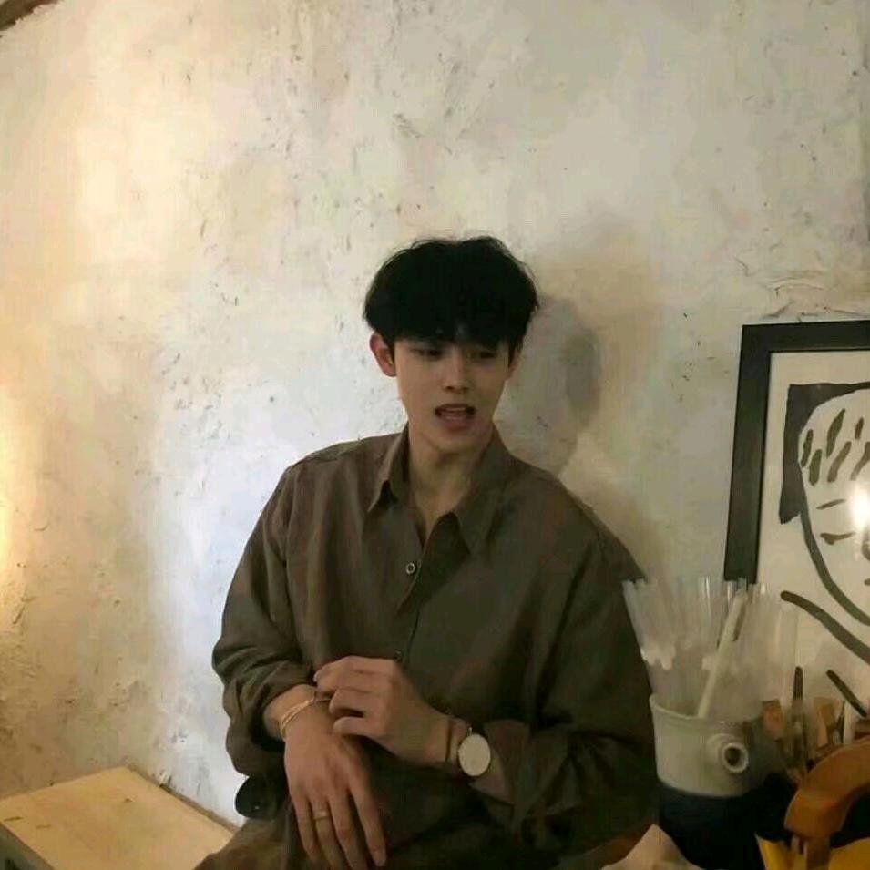 天天睡觉，爱吃辣椒