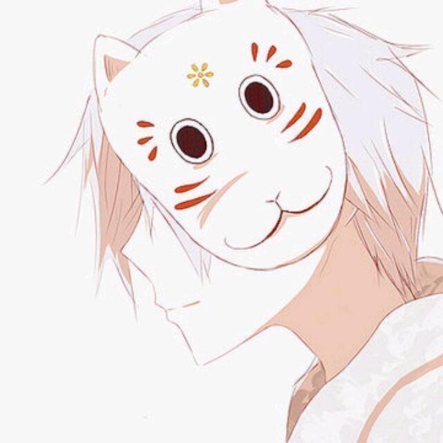 初月