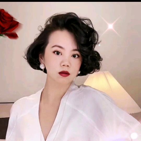白发奶奶