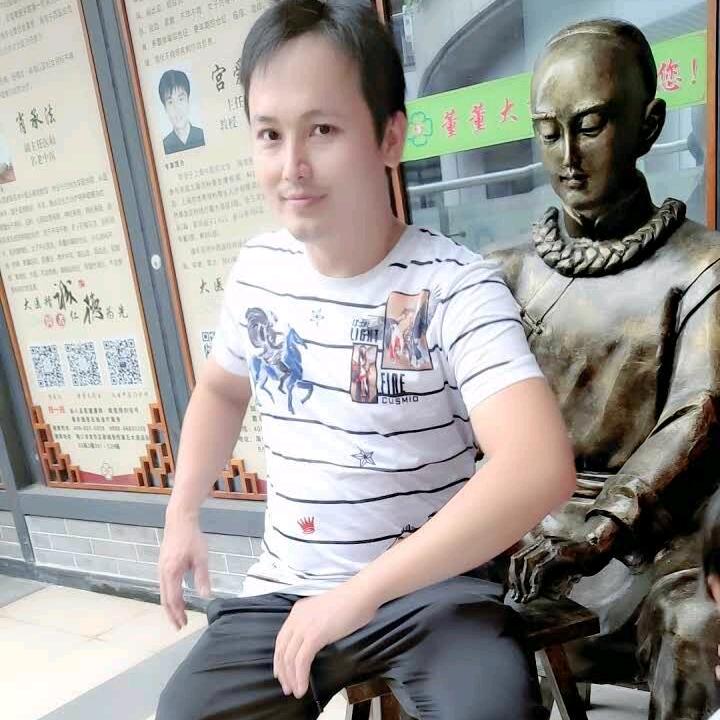 熟食批发、品种多。欢迎交流了解合作。