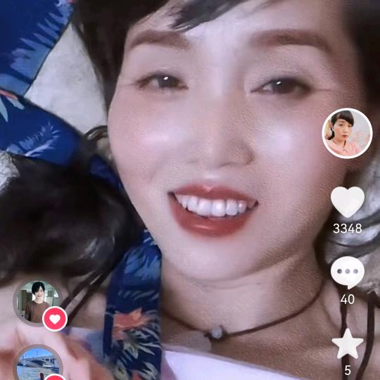 如梦姐，早上六点直播，中午12点半直播