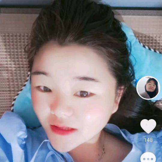 陈姊妹卖水果