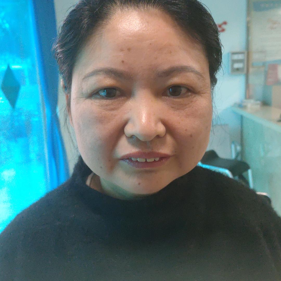 我叫金研儿
