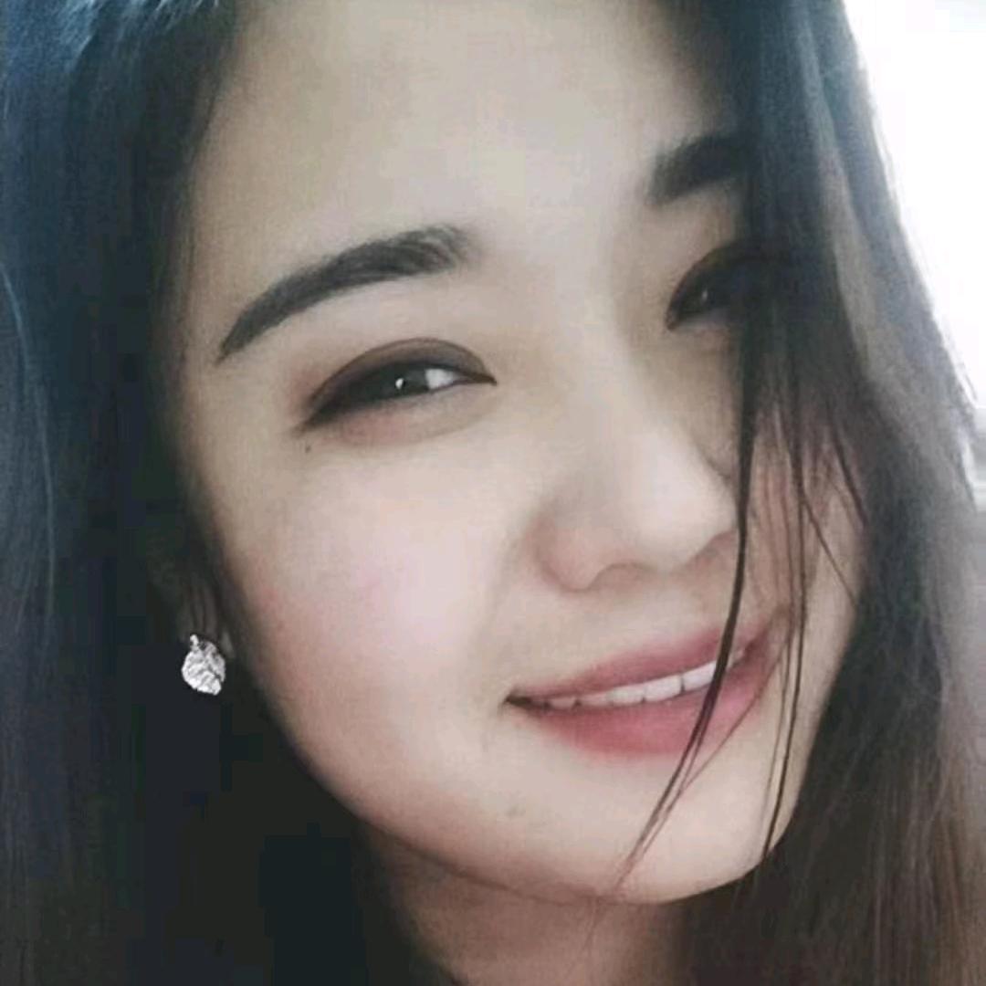 爱笑的萍儿