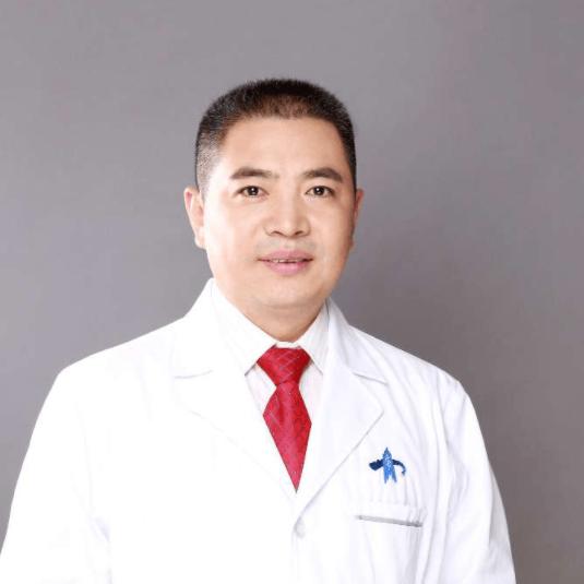 乳腺专家闫宇