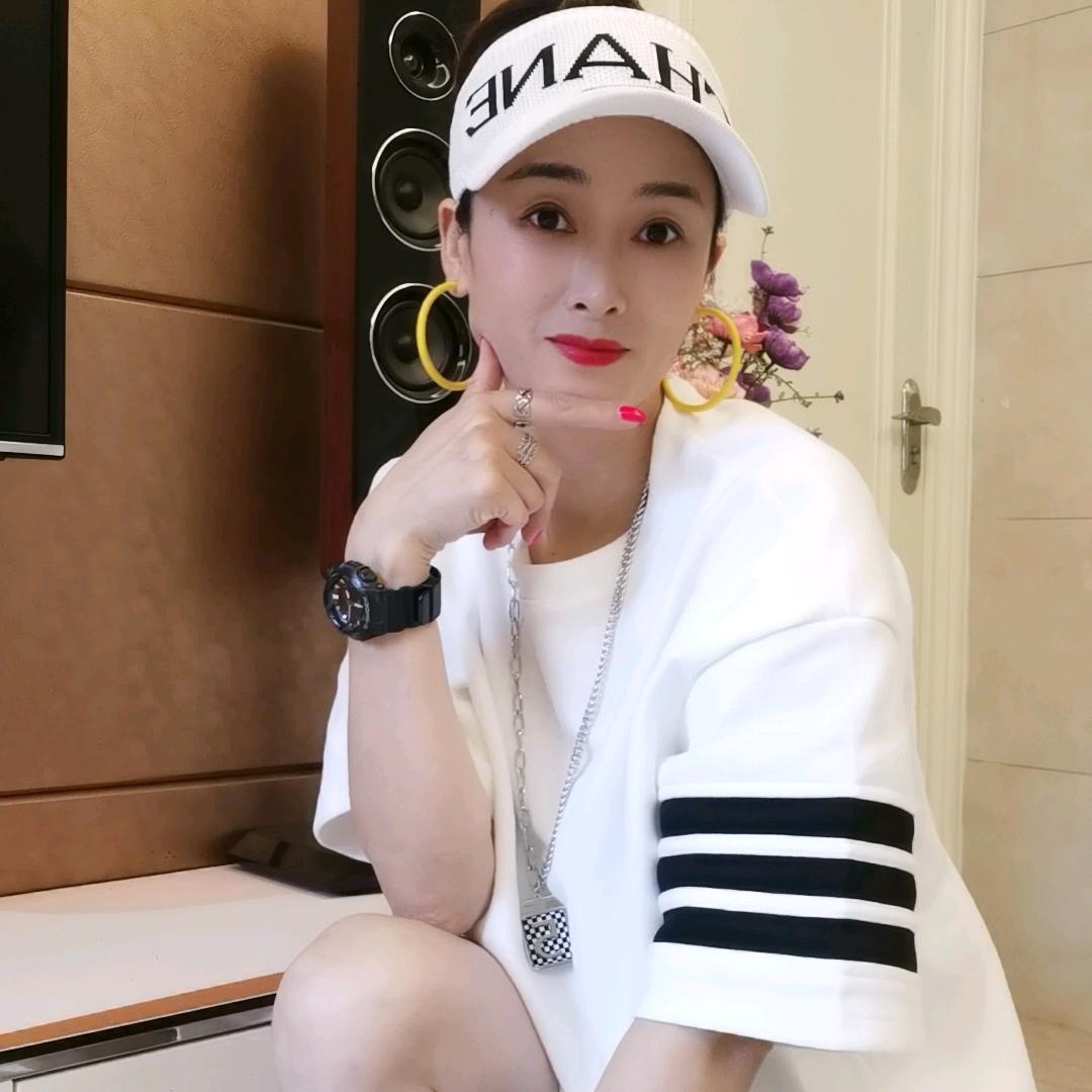 小梅