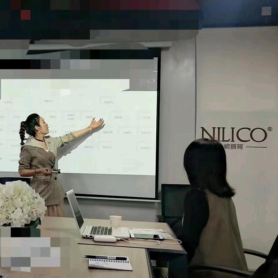 NILICO女装旗舰店