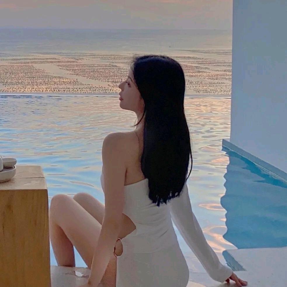 小丑八怪