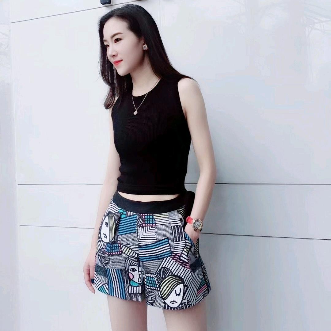 宣威（允硕）淇淇