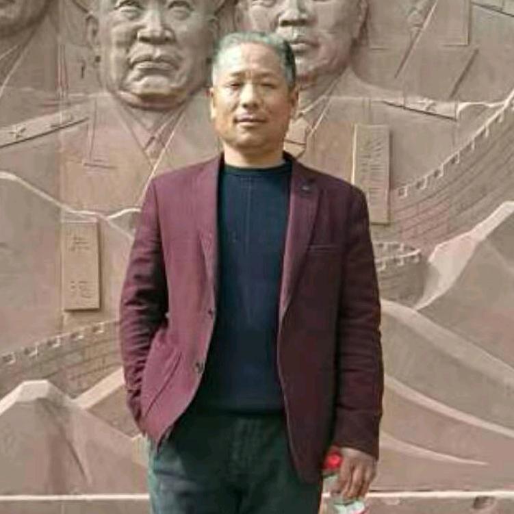 侯四勋农机