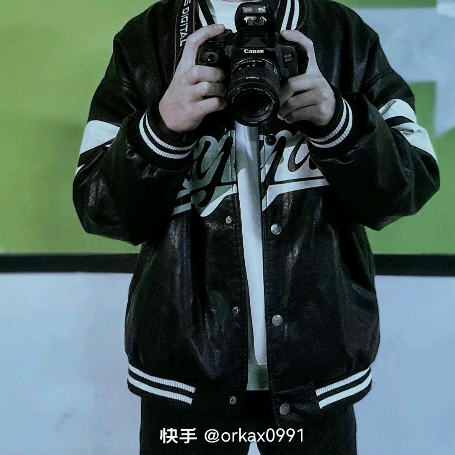 施📷