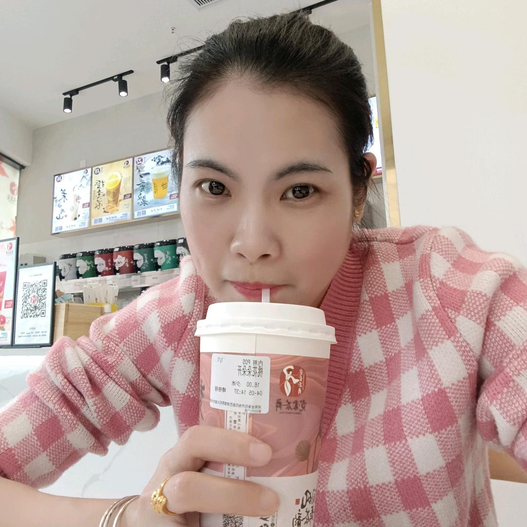 霓裳茶舞奶茶店（新时代广场店）