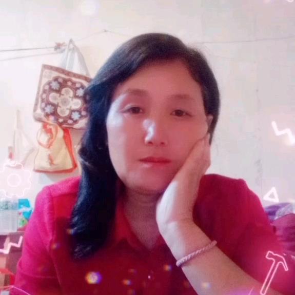 没人疼没人爱我是地里的小白菜