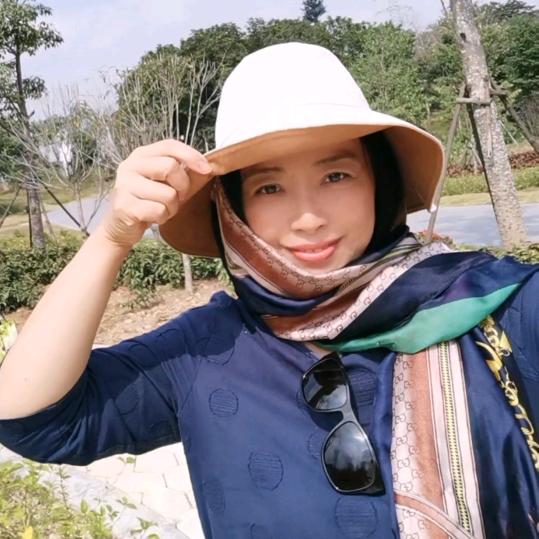 伊梨莎莎