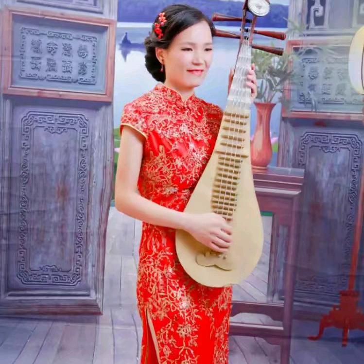 心语🎤（爱唱歌）