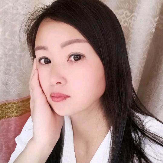 鹿邑丽姐带着一个孩子是单亲妈妈