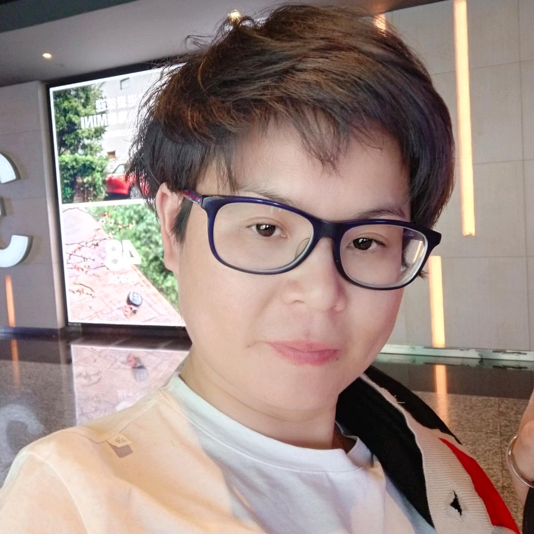 梅花姐姐~上汽大通