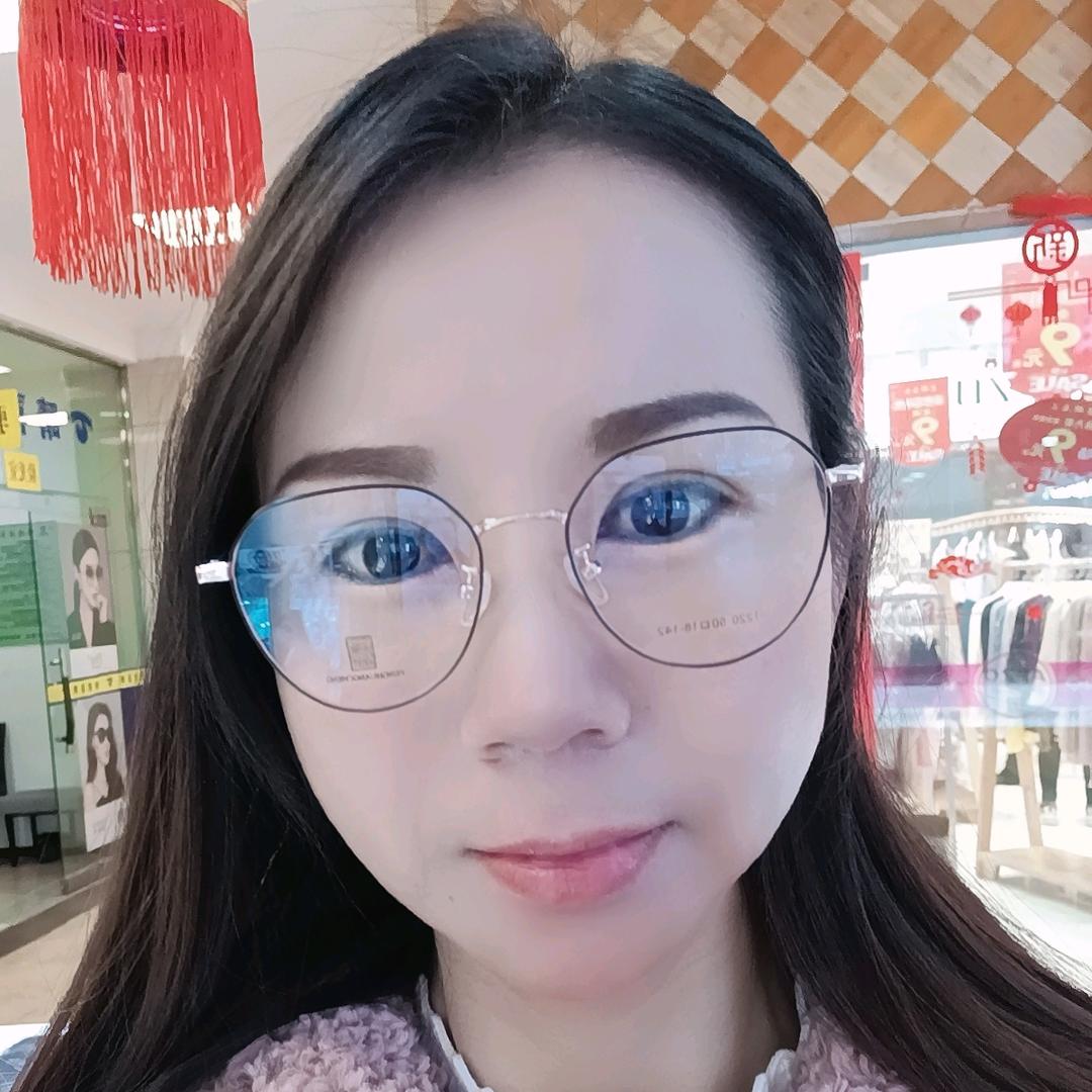 艾容服装店