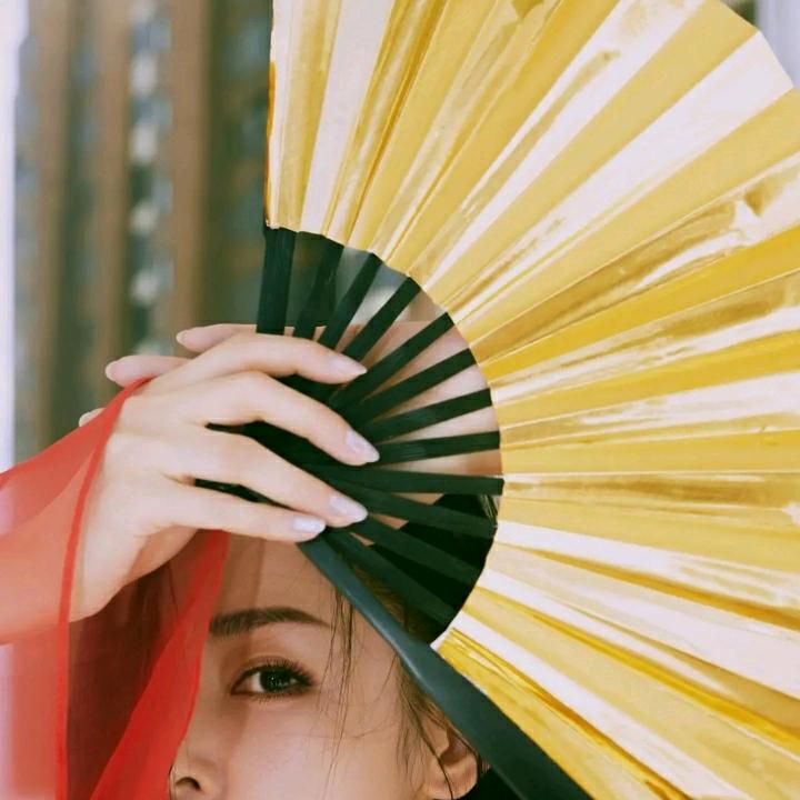 快乐的鱼🐠