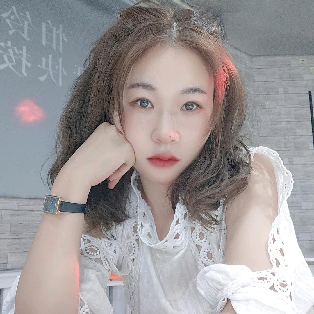 微胖小姐姐