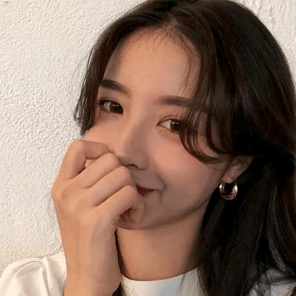 丫头七月（卖闲置）