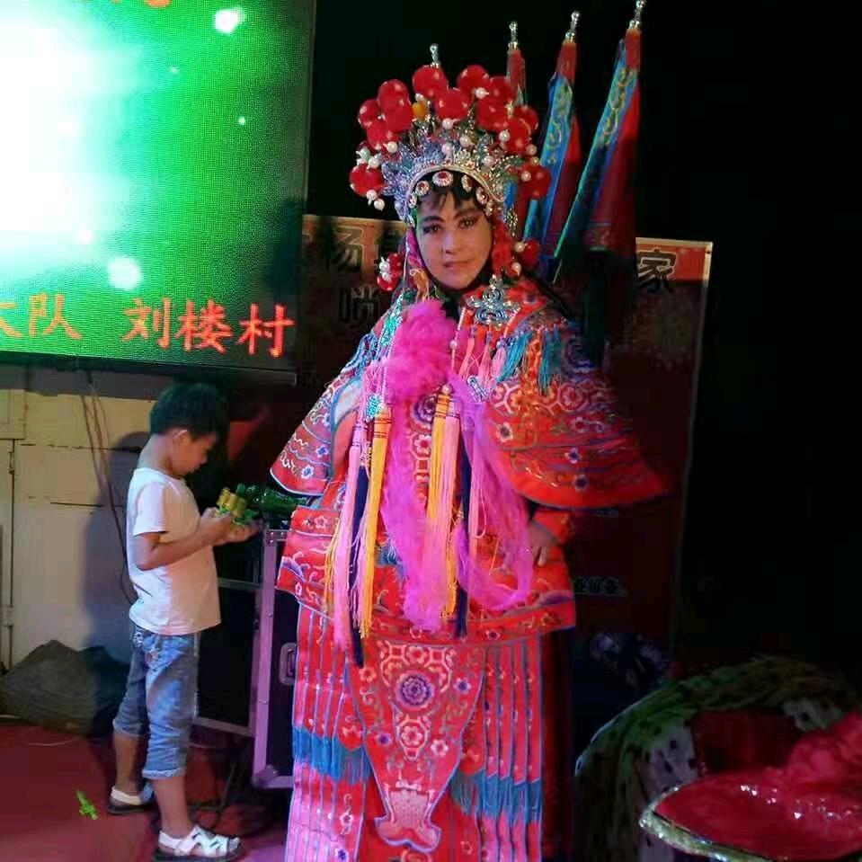 爱好戏曲，