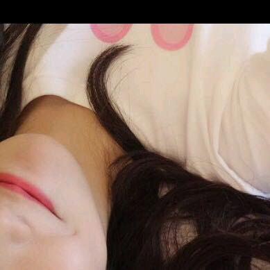 🌟大脸撑在小胸上💫