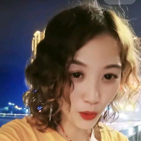 艳姐（随缘晚上七点开播)