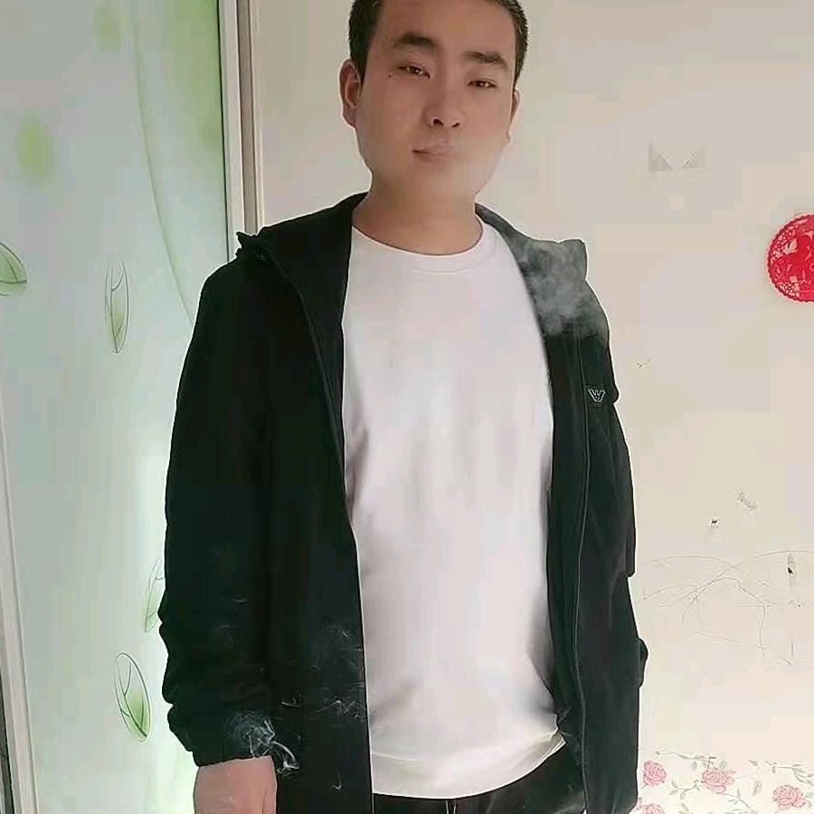 伟伟