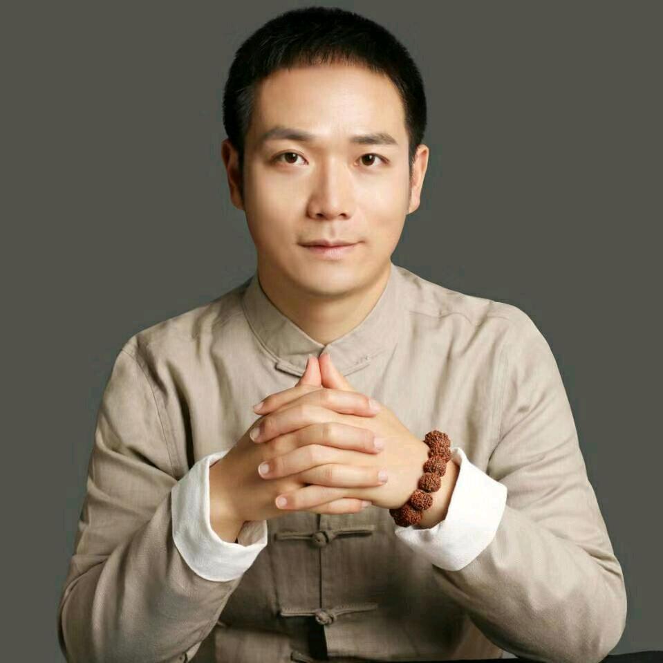 彭华勇家庭教育
