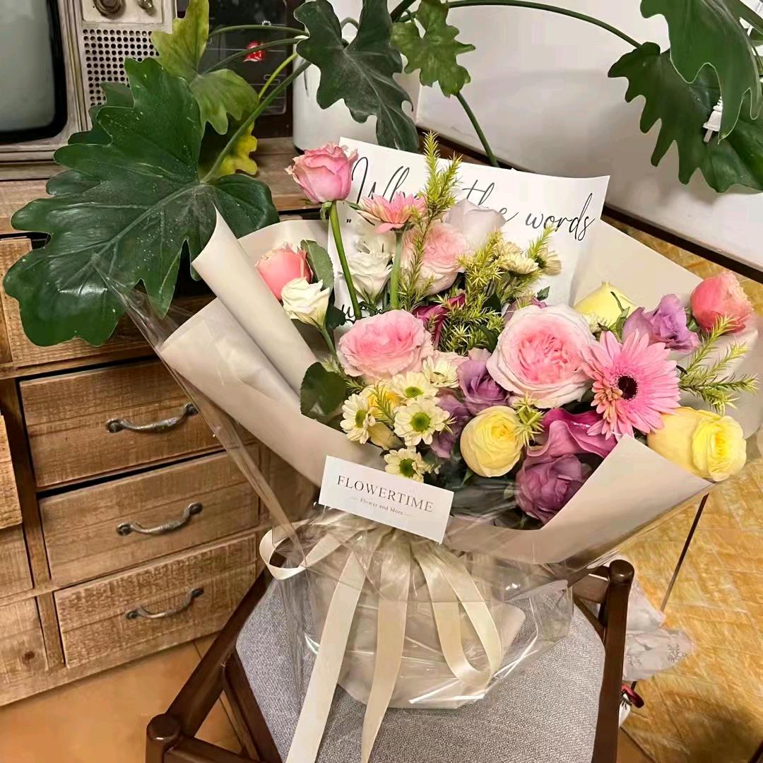 吴芳