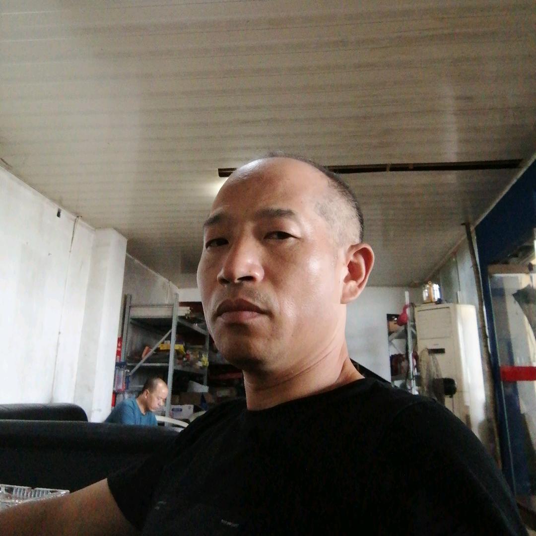 华夏小哥
