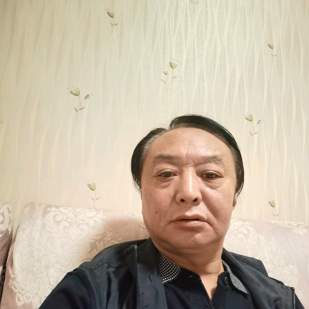纪鹏