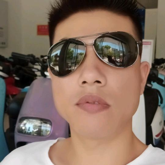 衡阳刚仔😊不定时开播。