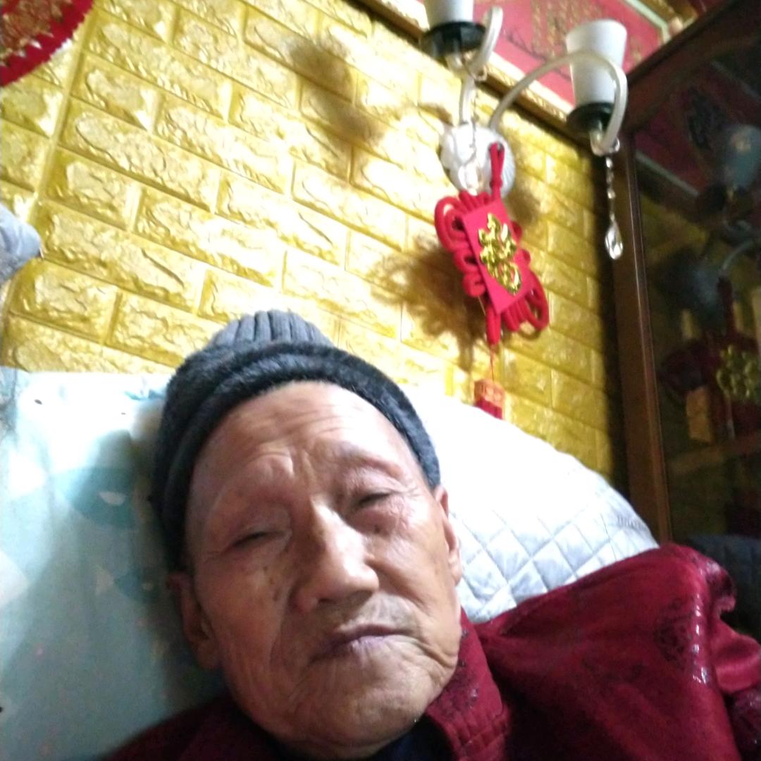 瑜伽老人